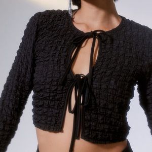 NWT Urban Outfitters Bubble Knit Tie Front Top size Medium